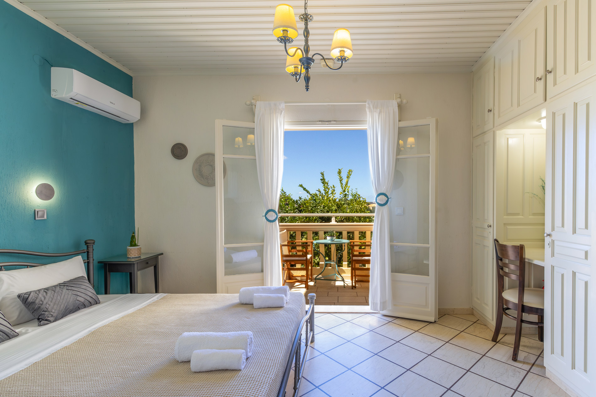 Double studios for couples in Lassi Kefalonia